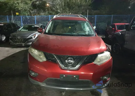 2015 Nissan Rogue S z USA, uszkodzony, nr VIN 5N1AT2ML7FC845099